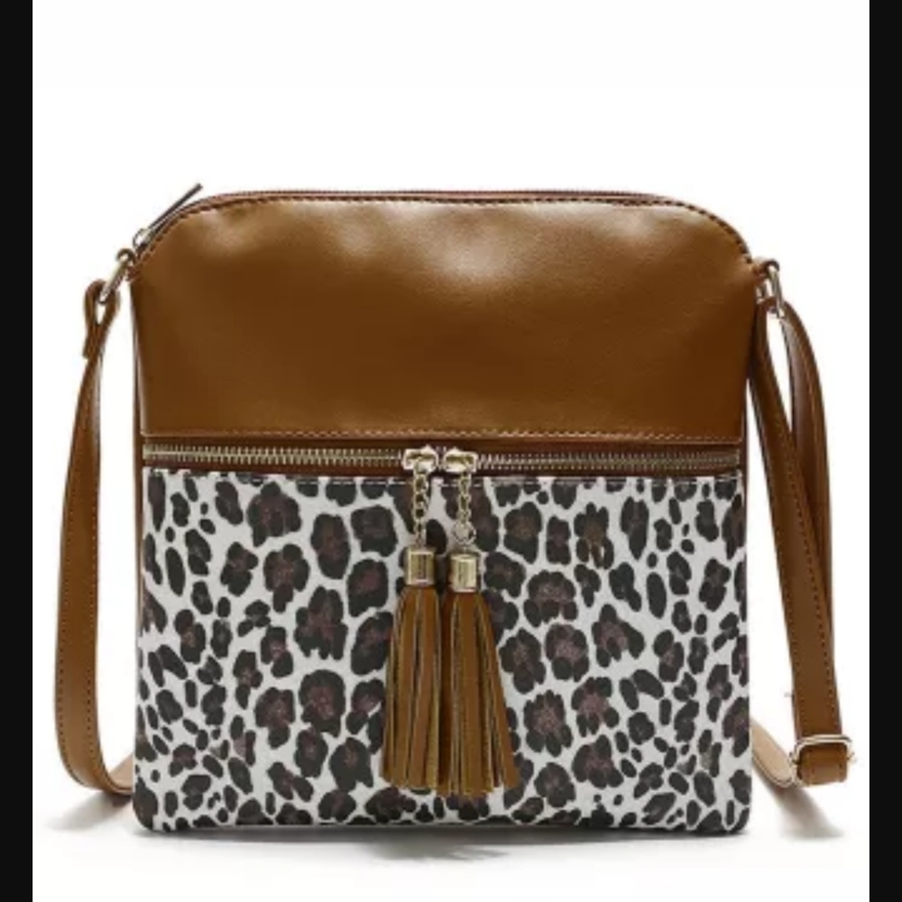 ‼️CLEARANCE PRICE FIRM‼️🎉💥Vegan Leather💥🎉 - Picture 4 of 8